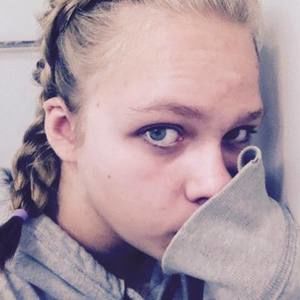 Meet your Posher, Kaitlyn
